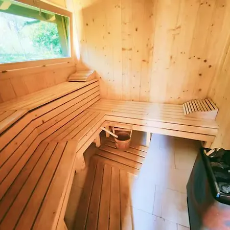 Veronique Private Sauna & Free Saastalcard *