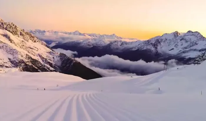 Entire With Private Sauna 샬레 *