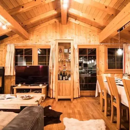 Entire With Private Sauna Dağ evi *