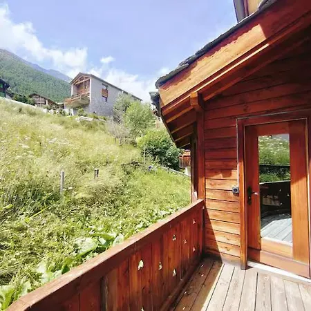 Entire With Private Sauna Chalet